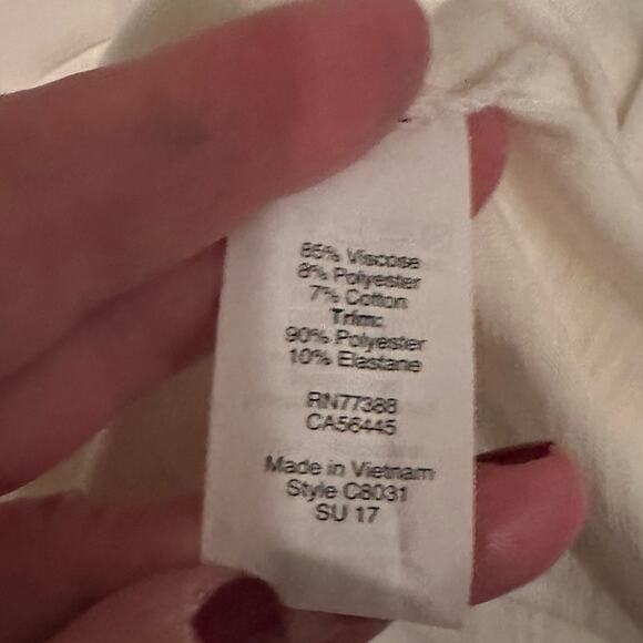 J Crew Drapey Tank Top Silky Hem Ivory Sleeveless Summer Shirt Solid SMALL C8031 - Picture 11 of 13